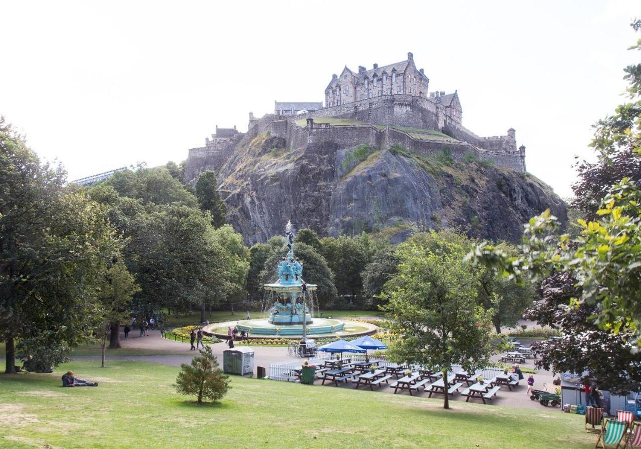 The Skyline - The Edinburgh Address Apartment Exterior photo
